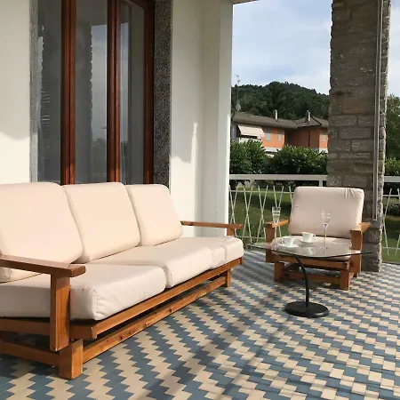 Lina Holiday home