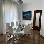 בית נופש Lina *